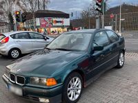 Gebraucht BMW 316 102 PS (75 kW) 1994 Grün Coupé