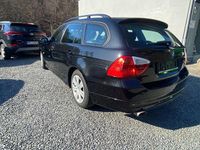Gebraucht BMW 320 Comfort Edition 177 PS (130 kW) 2008 Schwarz Kombi