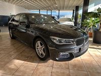 Gebraucht BMW 750 M Sport 400 PS (294 kW) 2017 Grau Limousine