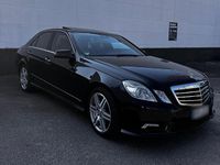Gebraucht Mercedes E500 387 PS (284 kW) 2009 Schwarz Limousine