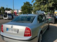 Gebraucht Skoda Superb 150 PS (110 kW) 2003 Grau Limousine