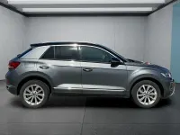 Gebraucht VW T-Roc 110 PS (80 kW) 2023 Grau SUV