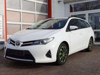Gebraucht Toyota Auris Comfort 90 PS (66 kW) 2015 Schneeweiß Kombi