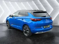 Gebraucht Opel Grandland X Elegance 131 PS (96 kW) 2023 Blau/metallic lackierung drei SUV