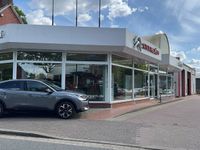 Gebraucht Citroën C4 136 PS (100 kW) 2025 Grau SUV