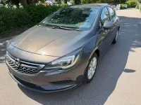 Gebraucht Opel Astra Edition 105 PS (77 kW) 2017 Plat.anthr./rogrey/0j:silbergr Kleinwagen