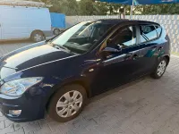 Gebraucht Hyundai i30 109 PS (80 kW) 2007 Blau Kleinwagen