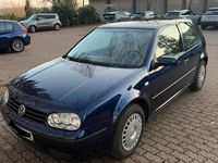 Gebraucht VW Golf IV 75 PS (55 kW) 2002 Blau Kleinwagen