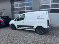Gebraucht Citroën Berlingo 75 PS (55 kW) 2012 Lack weiss banquise/deckende l Van / Kleinbus