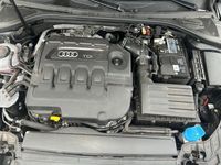 gebraucht Audi A3 Sportback 1.6 TDI S tronic sport sport