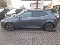Gebraucht Renault Mégane IV Intens 132 PS (97 kW) 2018 Grau Limousine