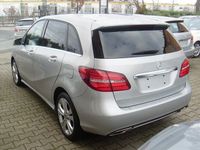 Gebraucht Mercedes B220 170 PS (125 kW) 2019 Silber Van / Kleinbus
