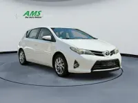 Gebraucht Toyota Auris Executive 124 PS (91 kW) 2013 Weiß Limousine
