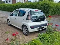 Gebraucht Citroën C1 Style 68 PS (50 kW) 2011 Weiß Kleinwagen