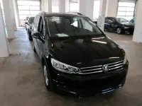 Gebraucht VW Touran Comfortline 150 PS (110 kW) 2024 Schwarz Van / Kleinbus