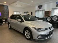 Gebraucht VW Golf VIII 150 PS (110 kW) 2022 Silber Kombi