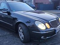 Gebraucht Mercedes E320 Avantgarde 204 PS (150 kW) 2005 Schwarz Limousine