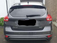 Gebraucht Ford Focus ST-Line 140 PS (102 kW) 2018 Grau Limousine
