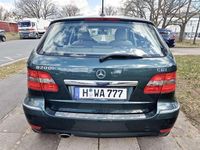 Gebraucht Mercedes B200 140 PS (102 kW) 2011 Van / Kleinbus