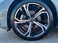 Gebraucht Volvo V60 Plus 197 PS (144 kW) 2025 Grau Kombi