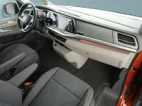 Usata VW Multivan 150 CV (110 kW) 2025 Arancione Monovolume