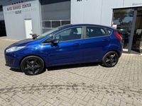 Gebraucht Ford Fiesta Trend 101 PS (74 kW) 2016 Blau Limousine