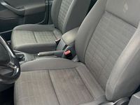 Gebraucht VW Golf V 80 PS (58 kW) 2007 Silber Kleinwagen