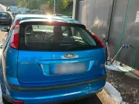 Używany Ford Focus 72 KM (52 kW) 2006 Niebieski Sedan/Limuzyna