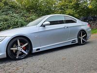 Gebraucht BMW 325 218 PS (160 kW) 2008 Silber Coupé