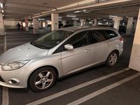 Gebraucht Ford Focus 95 PS (69 kW) 2013 Silber Kombi