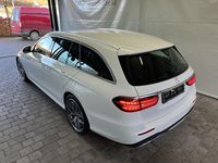 Gebraucht Mercedes E220 AMG 194 PS (142 kW) 2020 Weiß Limousine