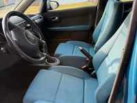 Second-hand Audi A2 75 CP (55 kW) 2002 Albastru Hatchback
