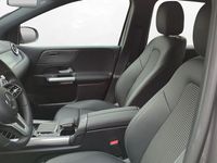 Gebraucht Mercedes B180 Progressive 136 PS (100 kW) 2022 Moutaingrau met. Van / Kleinbus