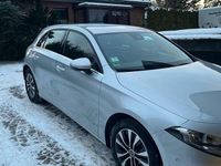Gebraucht Mercedes A180 116 PS (85 kW) 2022 Silber Limousine