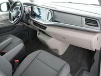 Gebraucht VW Multivan Life 150 PS (110 kW) 2025 Weiß Van