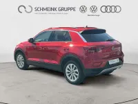 Gebraucht VW T-Roc Life 150 PS (110 kW) 2022 Rot SUV