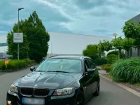 Gebraucht BMW 320 184 PS (135 kW) 2012 Schwarz Kombi