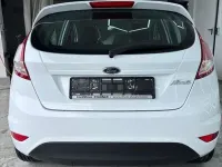 Gebraucht Ford Fiesta 75 PS (55 kW) 2016 Weiß Kleinwagen