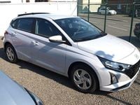 Neu Hyundai i20 90 PS (66 kW) 2026 Grau Kleinwagen