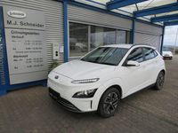 Gebraucht Hyundai Kona Select 100 kW (136 PS) 2022 Atlas white / sol SUV