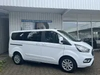 Gebraucht Ford Tourneo Titanium 150 PS (110 kW) 2023 Weiß Van / Kleinbus