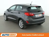 Gebraucht Ford Fiesta Cool & Connect 86 PS (63 kW) 2018 Magneticgrau Kleinwagen