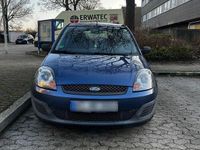 Gebraucht Ford Fiesta 60 PS (44 kW) 2006 Blau Kleinwagen