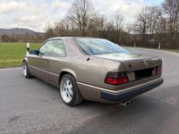 Gebraucht Mercedes 230 136 PS (100 kW) 1989 Braun Coupé