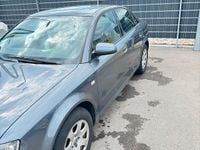 Usata Audi A4 131 CV (96 kW) 2002 Grigio Berlina