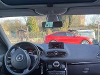 Gebraucht Renault Clio IV Night&Day 106 PS (77 kW) 2012 Grau Limousine