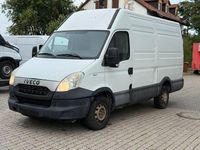 Gebraucht Iveco Daily 106 PS (77 kW) 2013 Weiß Van / Kleinbus