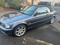 Gebraucht BMW 325 Cabriolet 162 PS (119 kW) 2002 Andere farben Cabrio