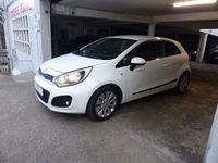 Gebraucht Kia Rio DREAM-TEAM Edition 109 PS (80 kW) 2013 Weiß Kleinwagen