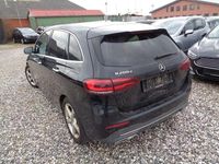 Gebraucht Mercedes B200 150 PS (110 kW) 2020 Schwarz Van / Kleinbus